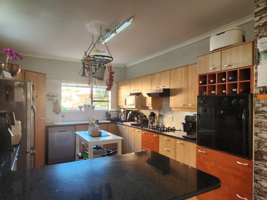 3 Bedroom Property for Sale in Rooi Rivier Rif Western Cape